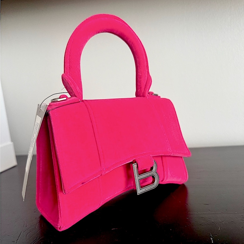 AUTHENTICATED BALENCIAGA HANDBAG/SHOULDER FLUID VELVET